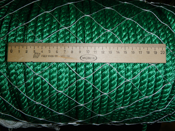 Сетка капроновая, ячея 35мм, высота 2,2метра (45 ячей), из нити 0,8мм (разрывная нагрузка нити не менее 17,0 кгс), цвет белый
