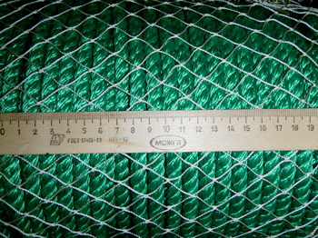 Сетка капроновая, ячея 20мм, высота 3,55 метра , из нити 1,0мм (разрывная нагрузка нити не менее 21,6 кгс), цвет белый